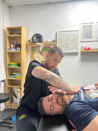 estiramiento cervical 